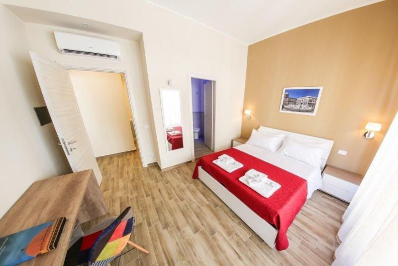 Quinto Stabile Rooms&Suite Палермо Экстерьер фото