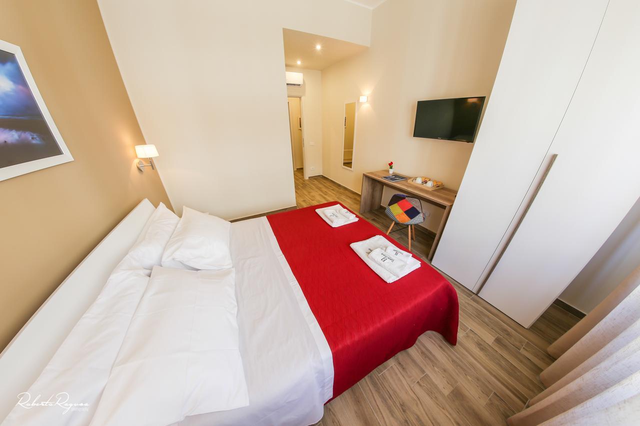Quinto Stabile Rooms&Suite Палермо Экстерьер фото